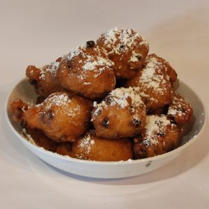 Super Combideal 20 Appelbeignets en 40 oliebollen naar keuze.