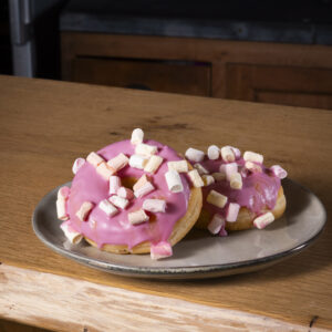 Donut aardbei marshmallow